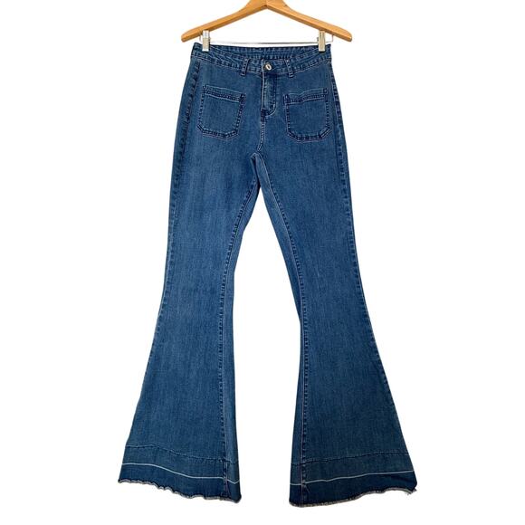 VTG Flare Jeans Womens 28x32 6 Blue Denim Bell Bottom Y2K Festival Boho 90s - Picture 1 of 9